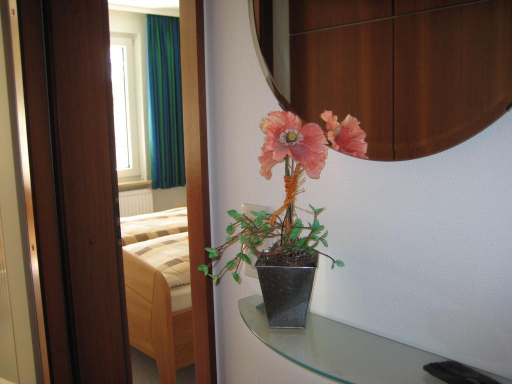 Kurpark Appartement Γκλύξμπουργκ Εξωτερικό φωτογραφία